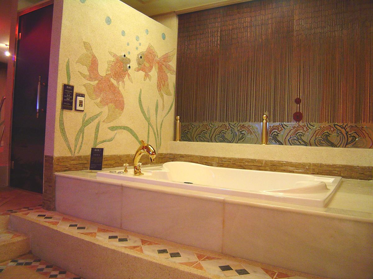 Daniel Spa Motel Pingzhen Luaran gambar