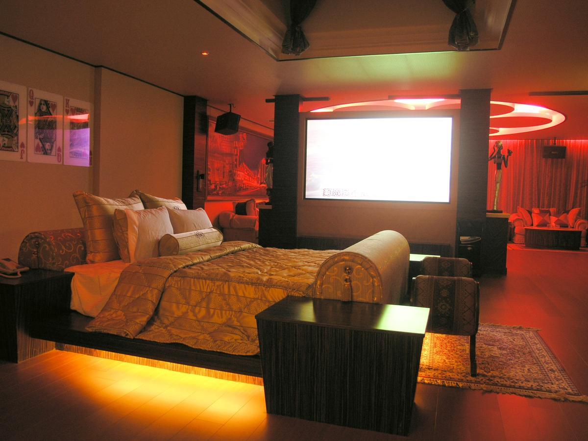 Daniel Spa Motel Pingzhen Luaran gambar