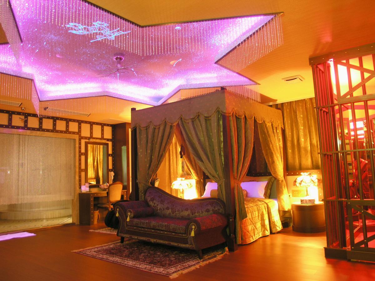 Daniel Spa Motel Pingzhen Luaran gambar